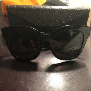 Gucci sunglasses